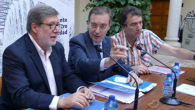 Germ&aacute;n Barrios (centro) en una imagen de archivo.