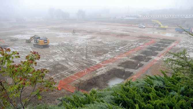 Obras de la nueva planta de Nissan en &Aacute;vila.