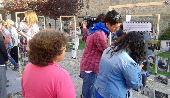 imagen de archivo de una actividad de Accem.