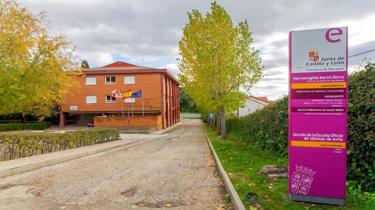 Escuela de Idiomas de Cebreros en el instituto de la localidad.