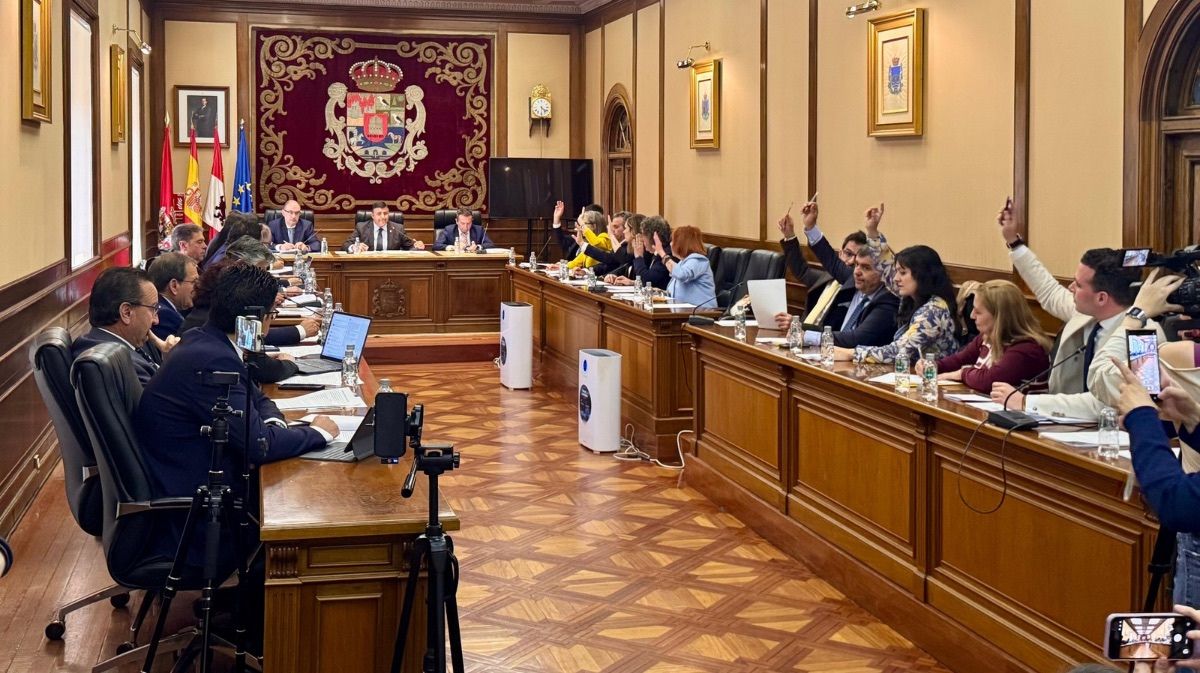 Pleno de la Diputaci&oacute;n de &Aacute;vila