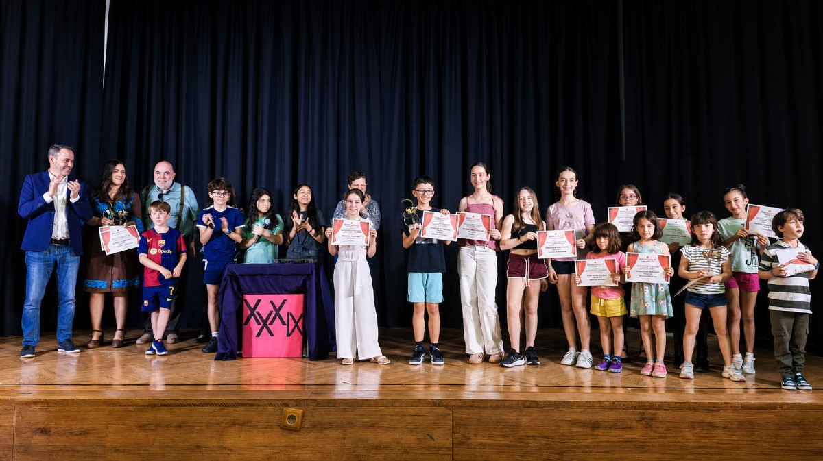 Entrega de premios del Certamen de Teatro Infantil Santa Teresa.