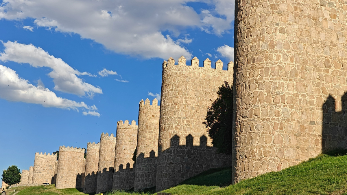 Muralla de &Aacute;vila.