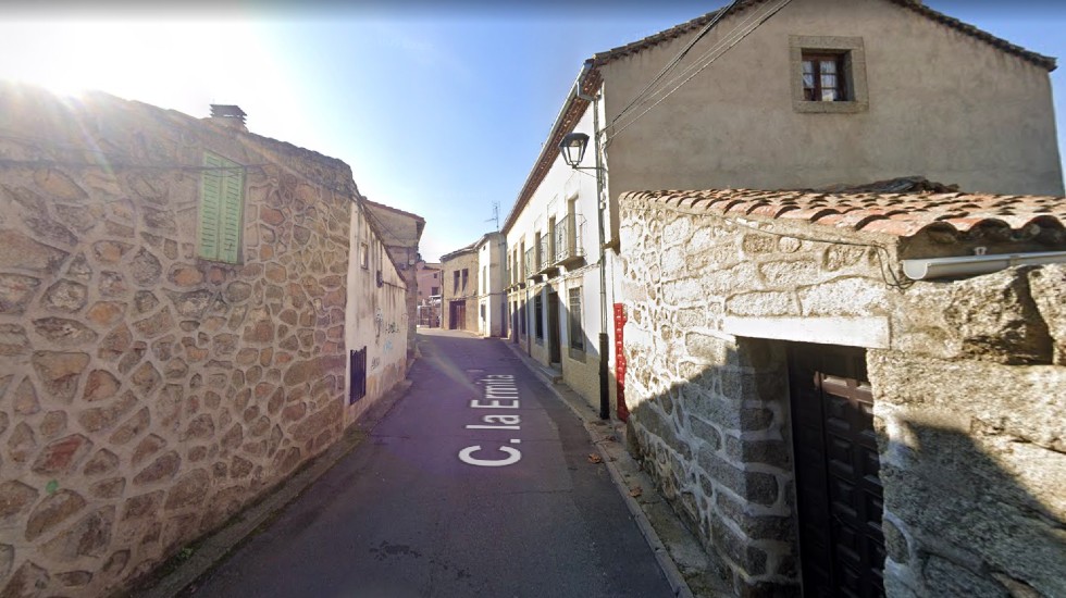 Calle de la Emita de Navaluenga, donde se produjo el atropello. Foto: Google Maps.