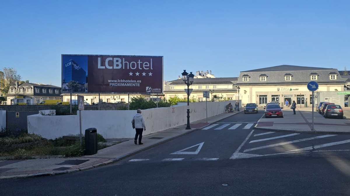 Parcela donde se construir&aacute; el uno de los hoteles