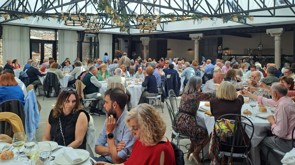 Comida de confraternizaci&oacute;n de UGT por su aniversario.