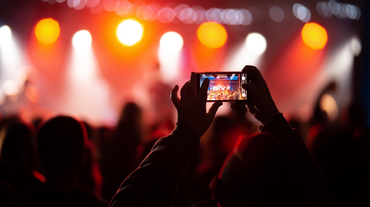 Conciertos nocturnos con veinte bandas locales en el centro de la capital