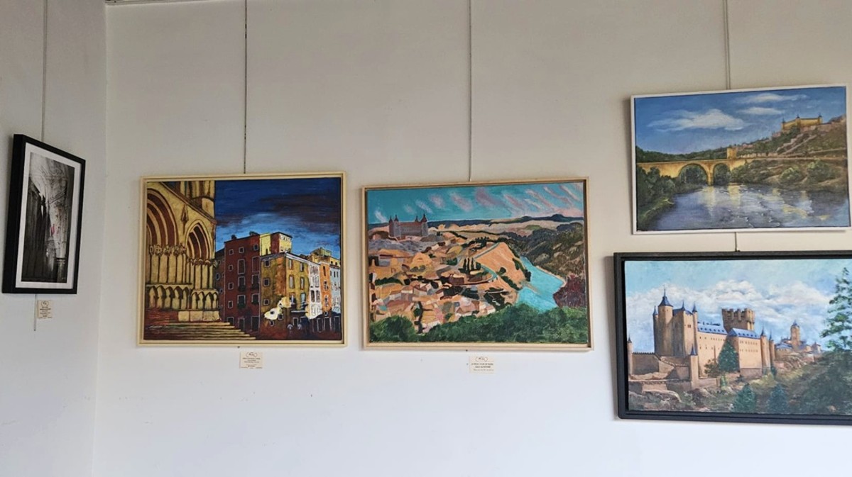 Exposici&oacute;n del C&iacute;rculo de Pintores Solidarios sobre las Ciudades Patrimonio.