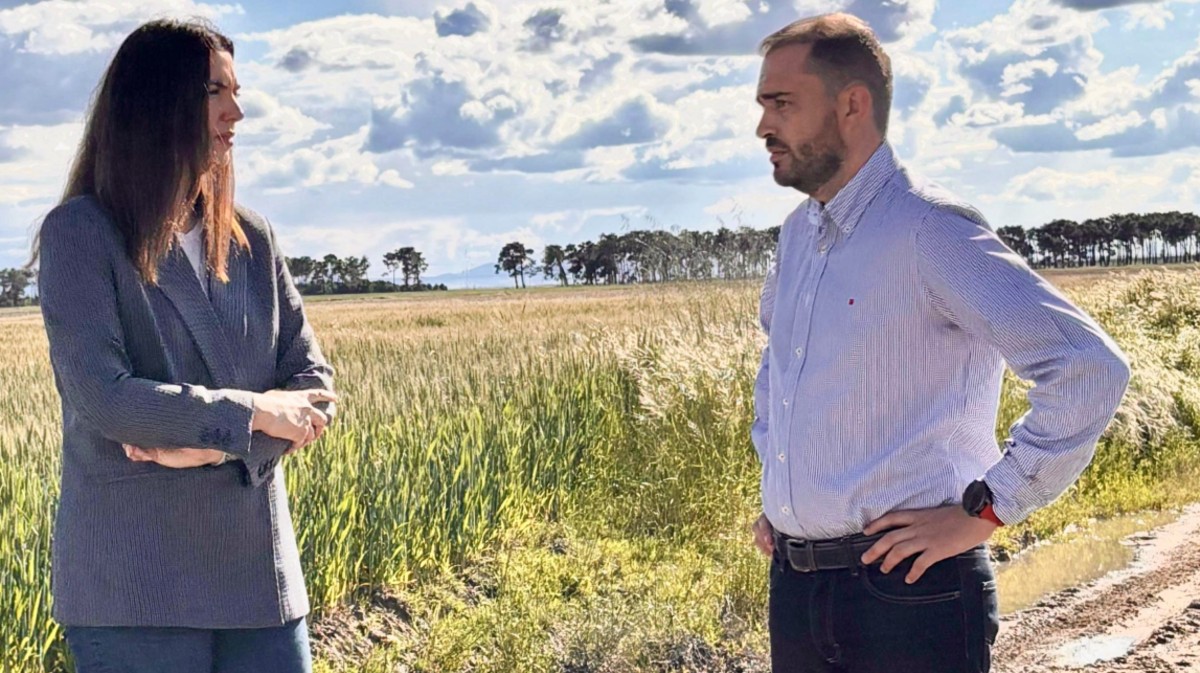 La alcaldesa de Adanero y el alcalde de Sanchidri&aacute;n.