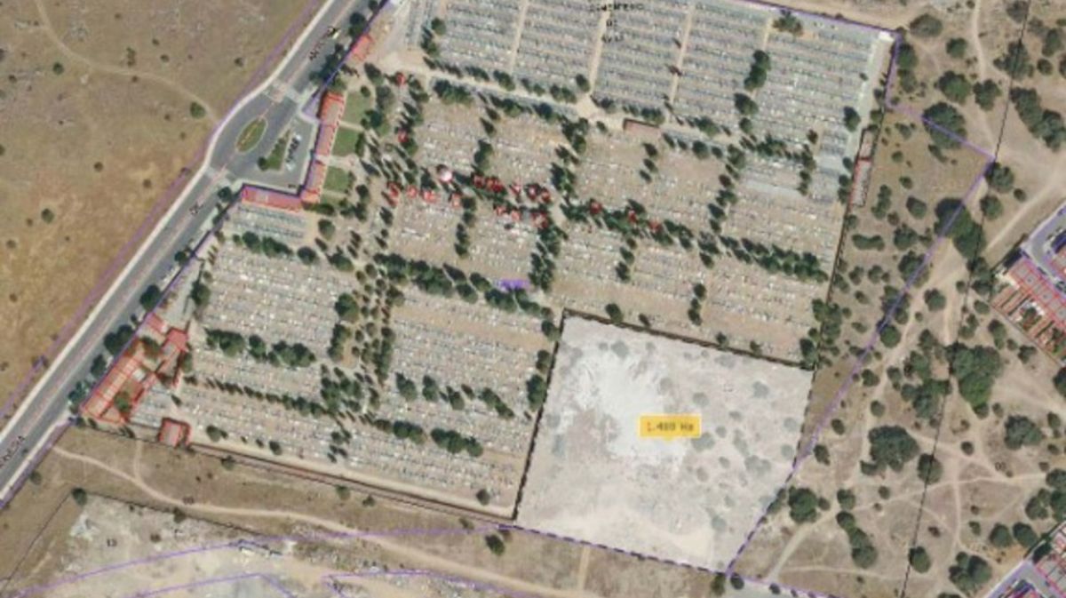 Zona de ampliaci&oacute;n del cementerio de &Aacute;vila.