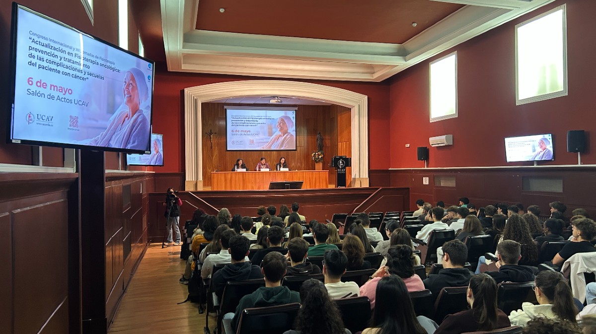 I Congreso Internacional y XII Jornadas de Fisioterapia de la UCAV.