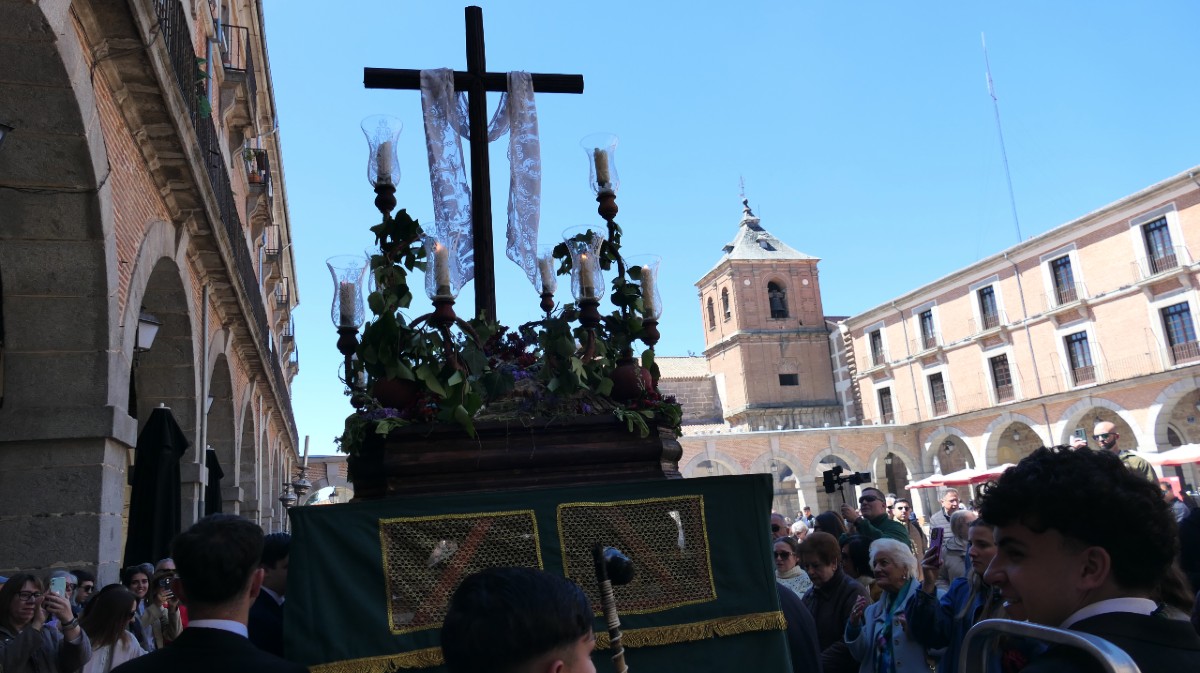 Procesi&oacute;n de la Cruz de Mayo de la Hermandad de la Esperanza.