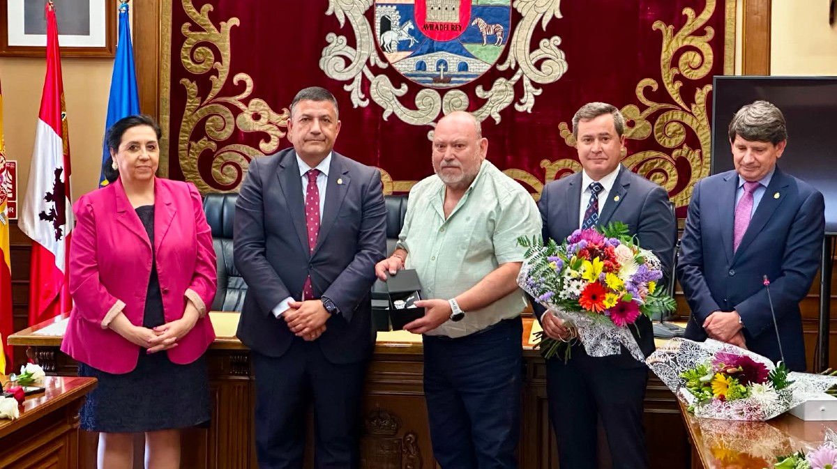 Homenaje a los trabajadores jubilados en la Diputaci&oacute;n de &Aacute;vila.