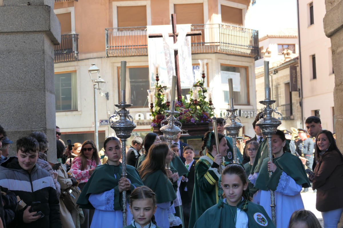 Procesi&oacute;n de la Cruz de Mayo de la Hermandad de la Esperanza.