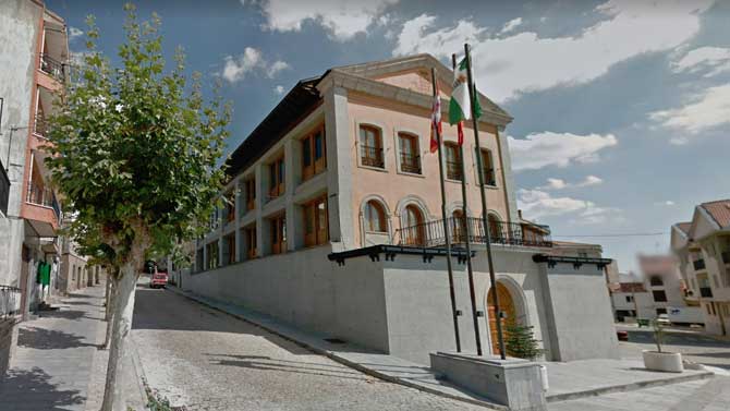Ayuntamiento de Las Navas del Marqués.