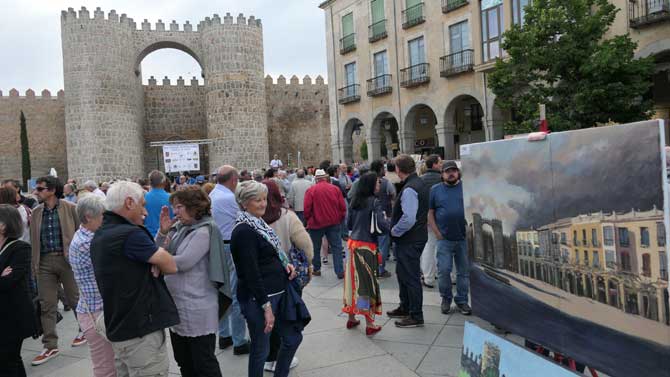 Cuadros del Certamen de Pintura Rápida en el Mercado Grande.