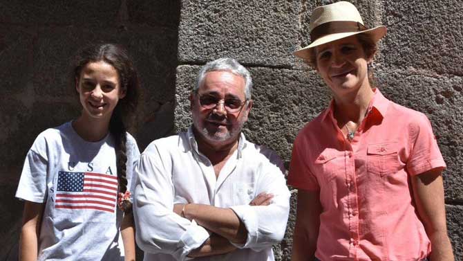 Imagen de archivo de Gonzalo Jiménez con la infanta Elena.