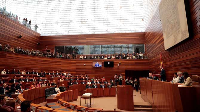 Pleno de constitución de las Cortes de Castilla y León.