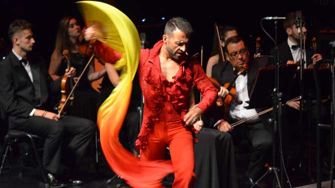 Javier del Real en el concierto 'Con el corazón en América'.