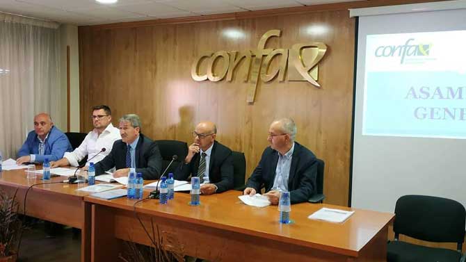 Asamblea general de Confae.