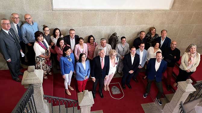 Foto de despedida de la corporación del Ayuntamiento de Ávila.