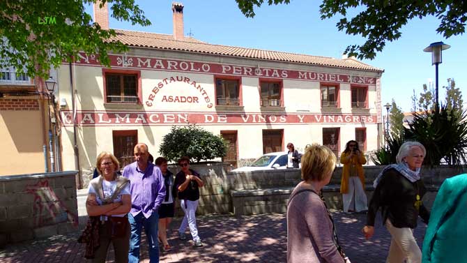 Paseo en recuerdo de Manolo Perotas en Arévalo.