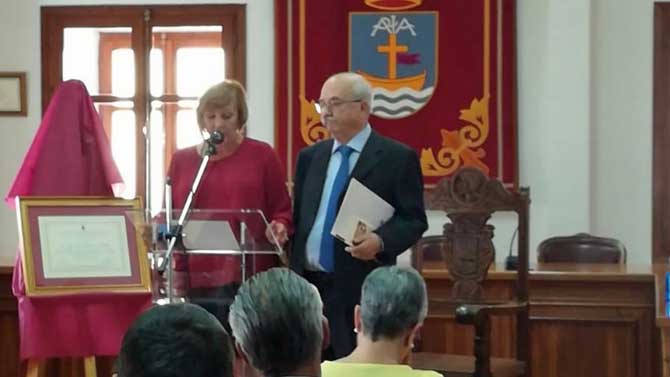 Nombramiento de Guti&eacute;rrez Robledo como cronista oficial de El Barco de &Aacute;vila.