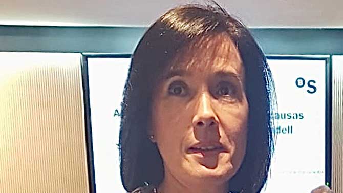 Ana T.Jim&eacute;nez.