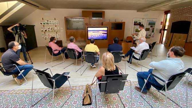 Presentación de la transmisión de imágenes de las lagunas de El Oso.