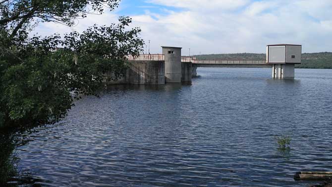 Embalse de Las Cogotas hace una semana.