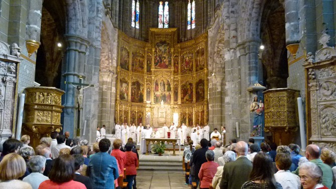 Imagen de archivo de una misa en la Catedral.