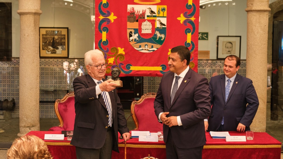 Entrega del Premio de las Ciencias a Pedro Sánchez.