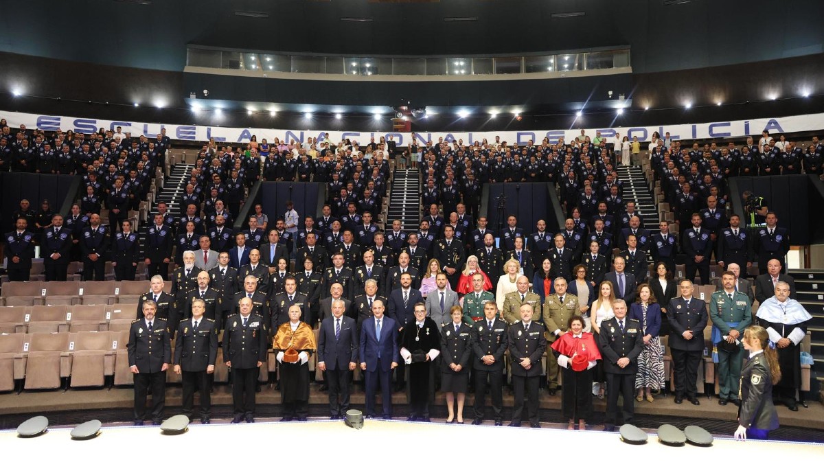 Clausura del segundo curso del Grado en Estudios Policiales del Centro Universitario de Formación de la Policía Nacional.