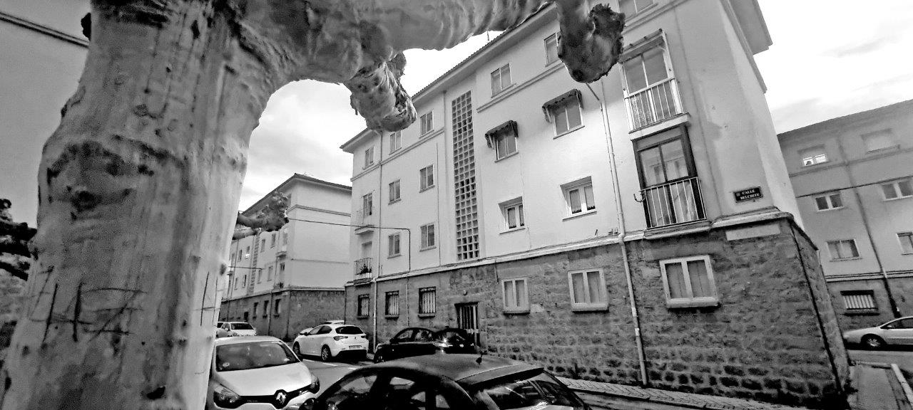 7. Ávila. Calle de Batalla de Belchite en el barrio de la estación donde vivió Carmen Pacheco.