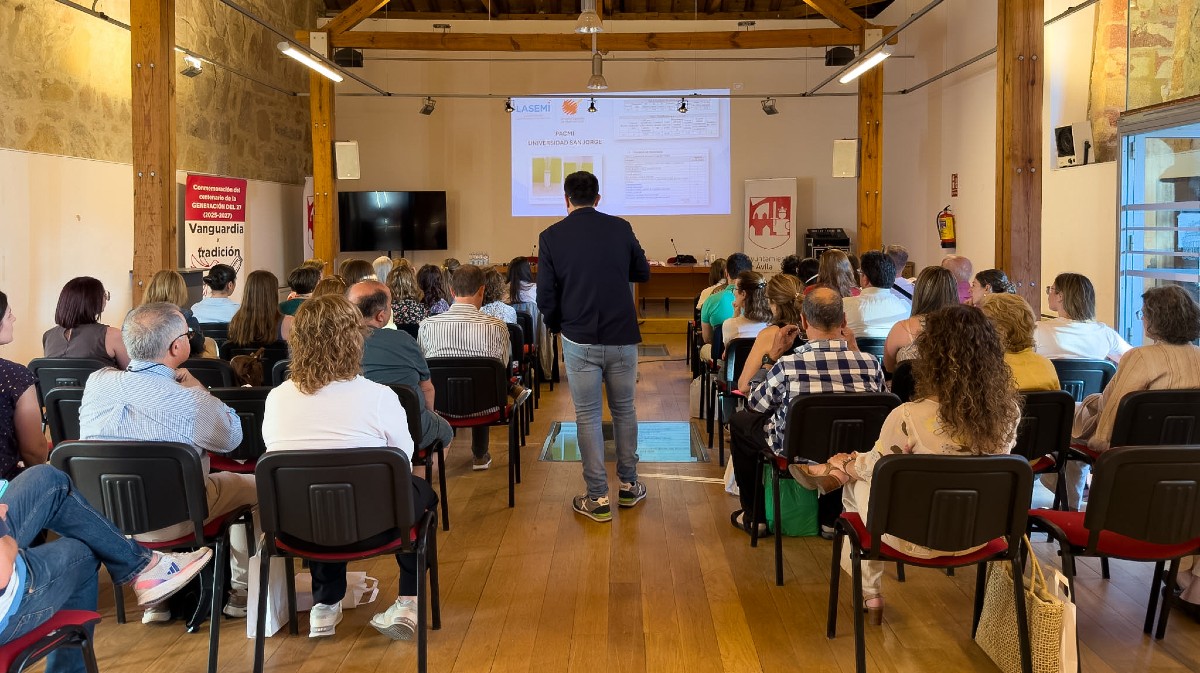 Odontólogos y farmacéuticos ofrecen una guía para la medicina personalizada en salud oral mediante fórmulas magistrales