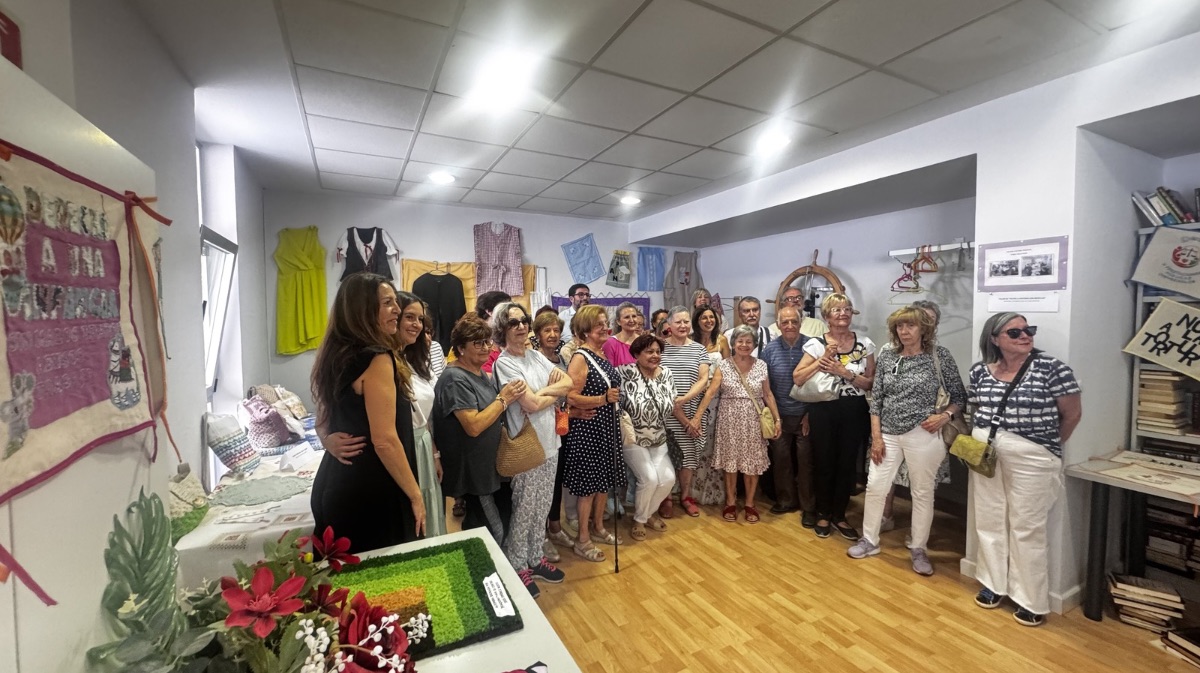 FOTOS | Las manos que tejen compañía exponen su creatividad