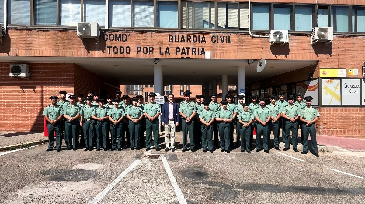 Agentes en pr&aacute;cticas de la Guardia Civil en &Aacute;vila.