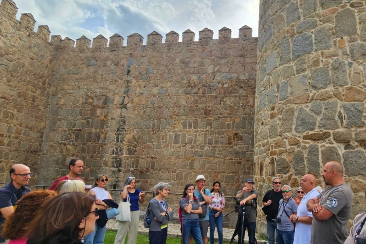Bienvenida a los participantes en el Festival de los Vencejos.