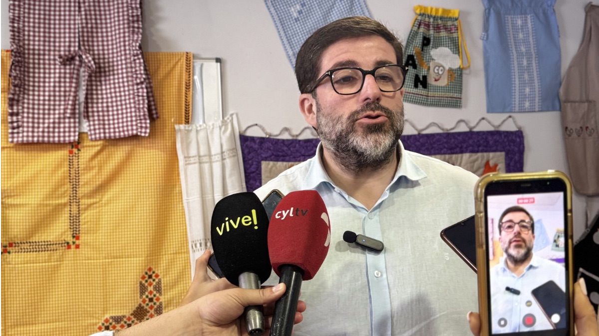Jes&uacute;s Manuel S&aacute;nchez Cabrera, alcalde de &Aacute;vila