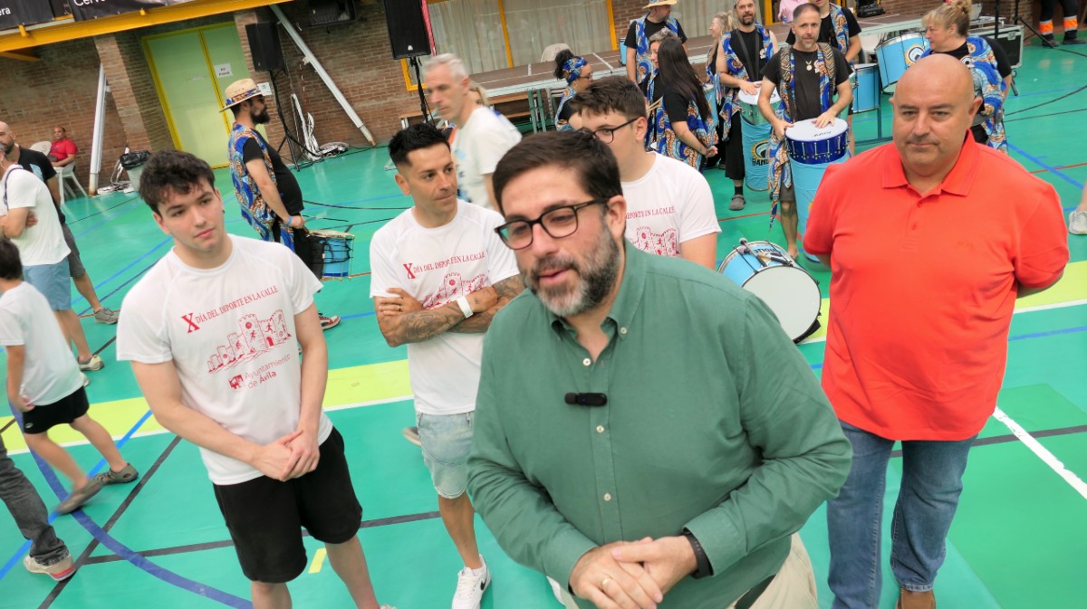 El alcalde de &Aacute;vila en el D&iacute;a del Deporte en la Calle.