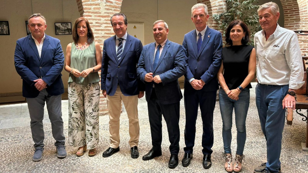 Primer contacto una estación de autobuses en Arévalo: se busca ubicación