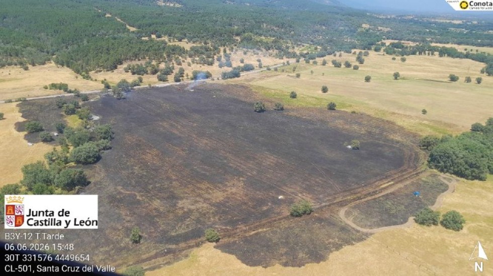 Incendio en Santa Cruz del Valle.