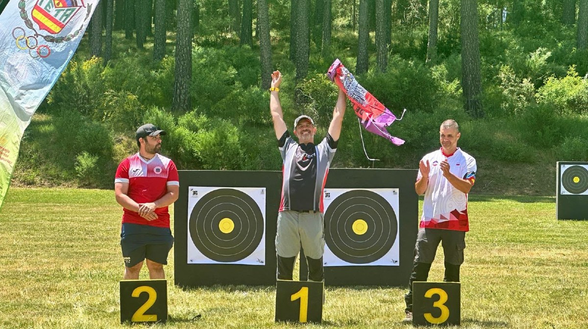 Sánchez-Ferrero, de nuevo campeón de España de tiro con arco
