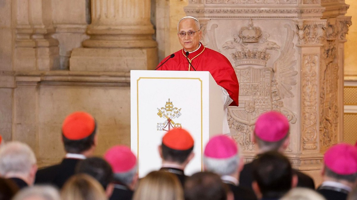 León XIV reivindica a Santa Teresa y San Juan de la Cruz como referentes para afrontar “la oscuridad” del tiempo actual