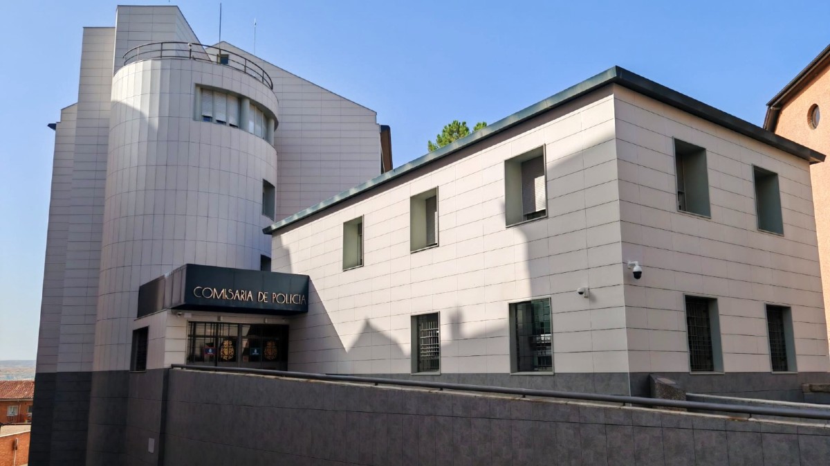 Dos detenidos por agresión en el interior de un centro educativo de la capital