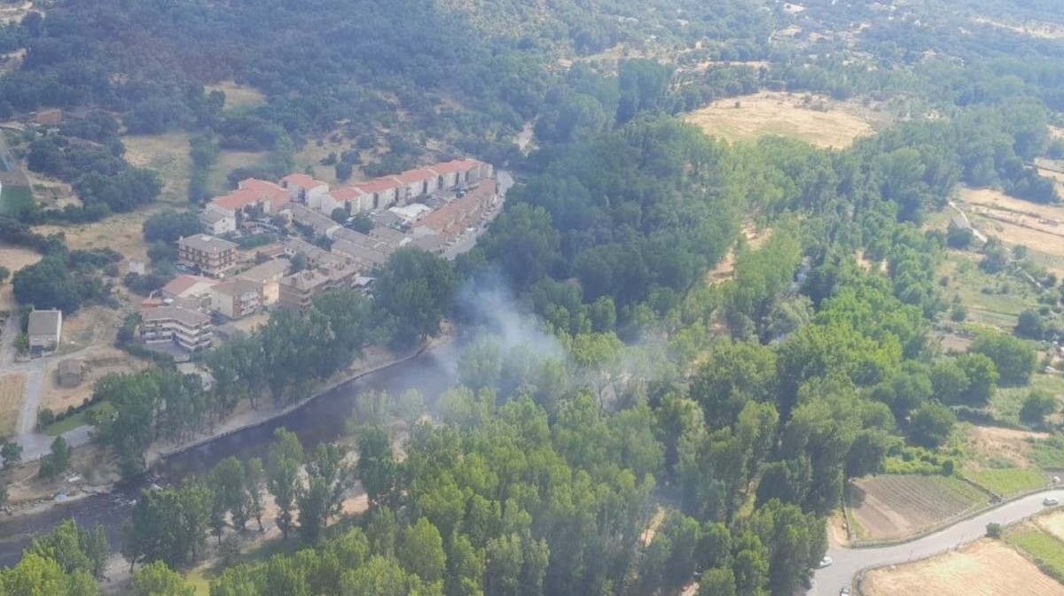 Incenido en Navaluenga en la tarde del domingo.