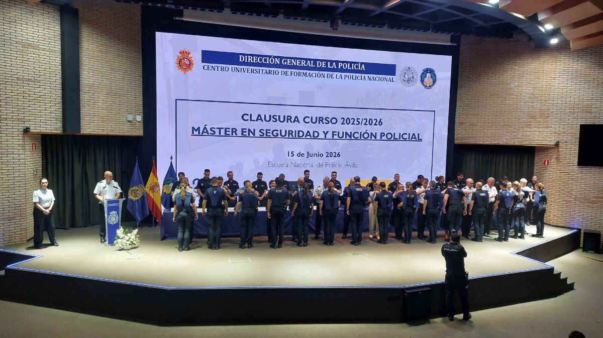 Clausura del curso en el Centro Universitario de Formaci&oacute;n de la Polic&iacute;a Nacional.