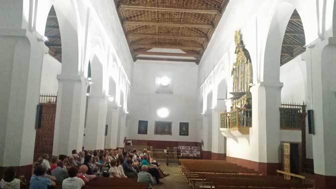 Concierto de órgano en la parroquia de Fontiveros.