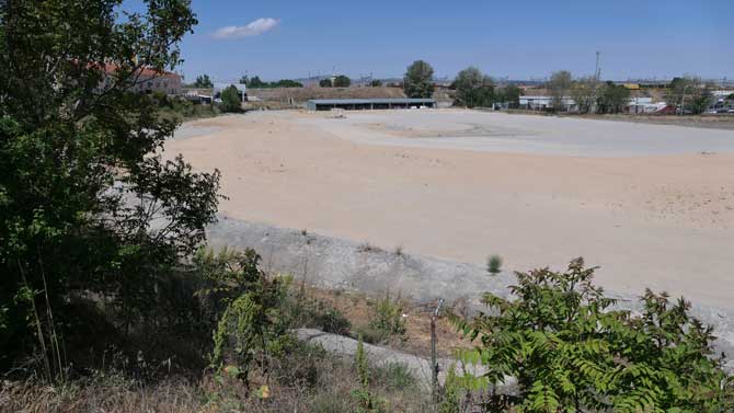 Parcela en la que se levantará la nave de estampación de Nissan.