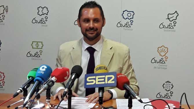 El portavoz del equipo de Gobierno tras la Junta de Gobierno.